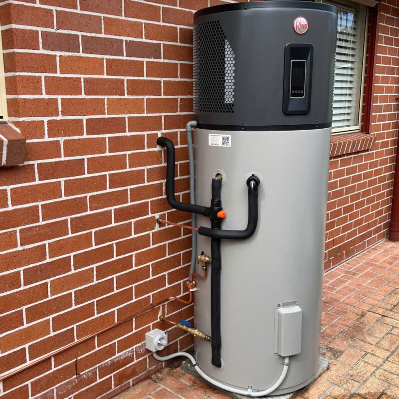 Máy nước nóng trung tâm Heat Pump Rheem Úc